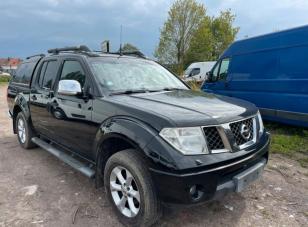 Nissan Navara  2.5 DCI 174cv Double Cabine 5places