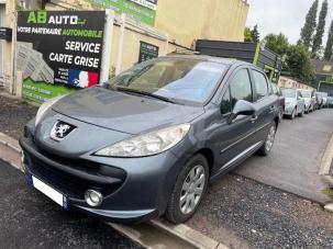 Peugeot 207 1.4 HDI70 PREMIUM 5P