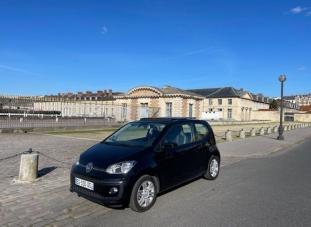 Volkswagen Up 1.0 75 BLUEMOTION TECHNOLOGY HIGH UP